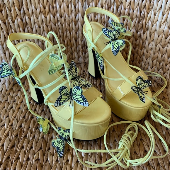 New Sugar Thrillz x Dolls Kill Butterfly Platforms - Picture 6 of 9